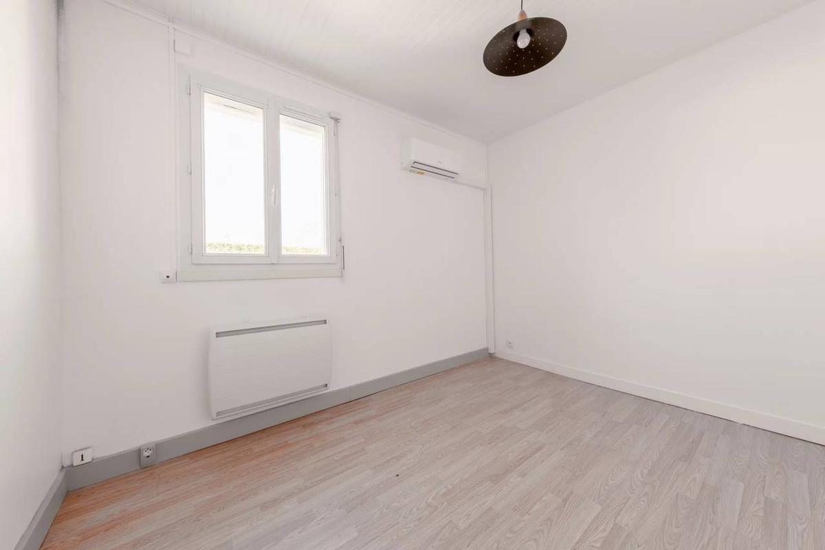 MONTESSON LA BORDE - DUPLEX MAISON DE VILLE + JARDIN + PARKING 2
