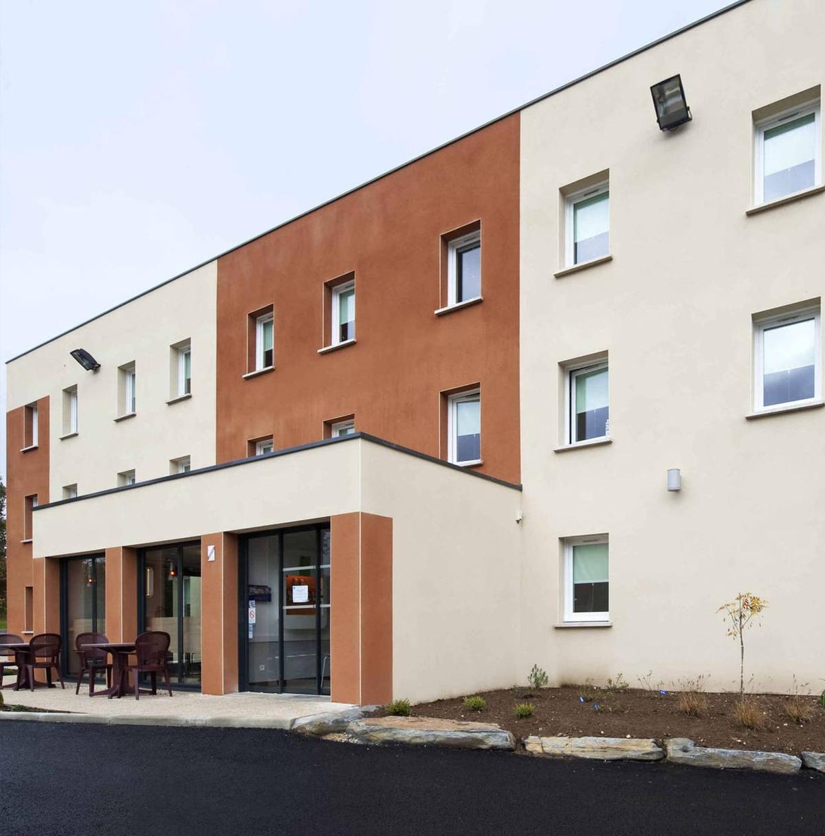 Notre équipe d’économistes de la construction s’est chargée de l’estimation prévisionnelle des travaux pour le projet de rénovation des services généraux de l’hôtel Ibis de Pontivy.

Afin de pouvoir assurer une réalisation conforme aux attentes de l’enseigne et au budget du client, nous avons élaboré les budgets et les enveloppes financières affectés aux travaux. 

Apprenez-en davantage sur notre mission en cliquant sur le lien ci-dessous.

https://bit.ly/3b0BCMN  0