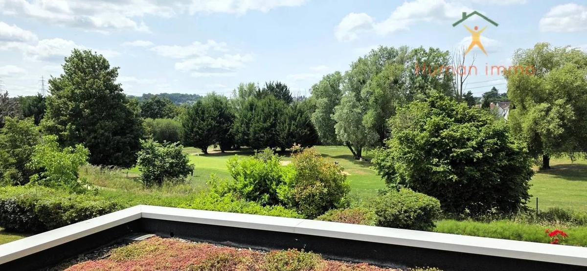 Maison de 6 pièces sur le golf 11